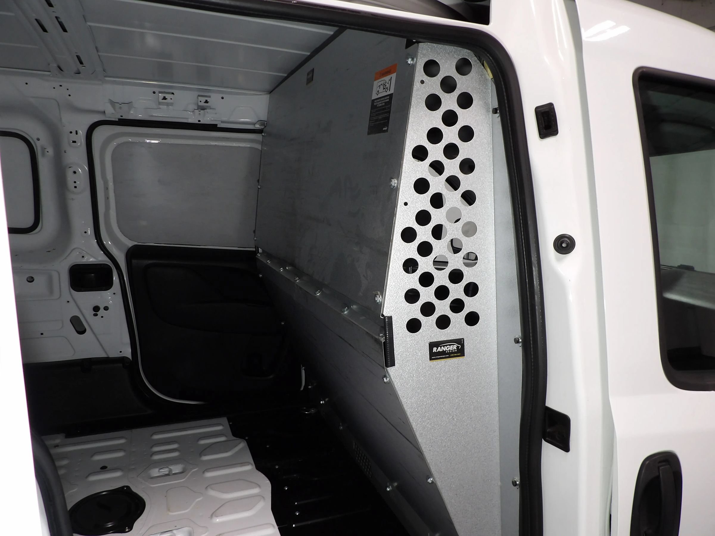 Used 2022 RAM ProMaster City Tradesman FWD image 10