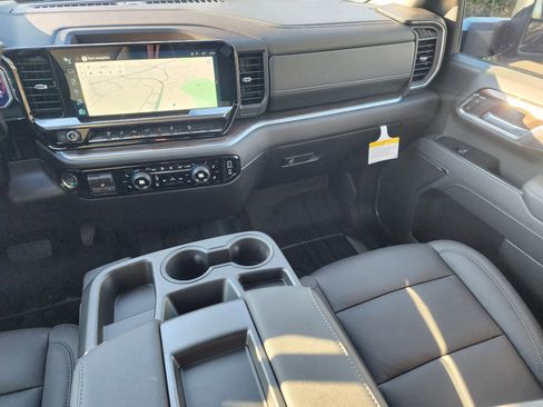 New 2026 Chevrolet Silverado 2500 LT w/ Trail Boss Package image 21