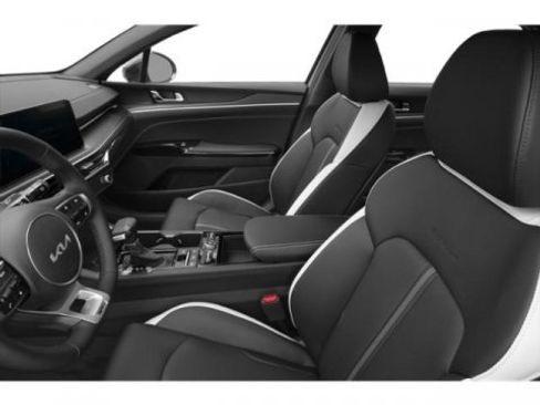 Used 2025 Kia K5 GT-Line w/ GT-Line Premium Package FWD image 11