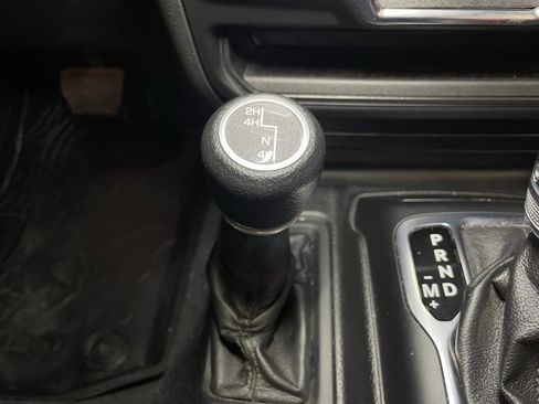 Used 2021 Jeep Wrangler Unlimited Sport image 19