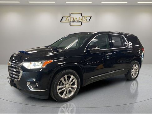 Certified 2020 Chevrolet Traverse High Country image 1