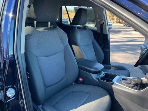 Used 2024 Toyota RAV4 XLE w/ Weather Package image 36