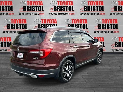 Used 2020 Honda Pilot Touring image 3