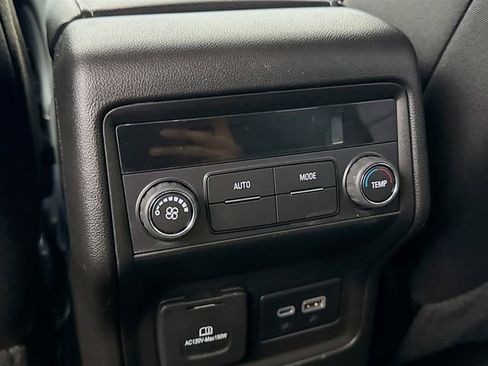 Used 2023 GMC Acadia SLE w/ Driver Convenience Package image 27