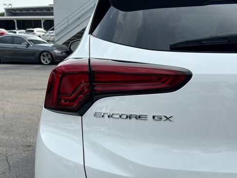 Used 2024 Buick Encore GX Sport Touring w/ Comfort Package FWD image 10