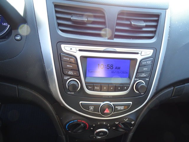 Used 2014 Hyundai Accent GS FWD image 11