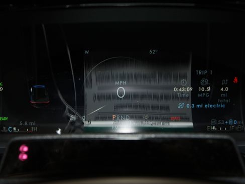 New 2026 Lincoln Corsair Grand Touring image 9