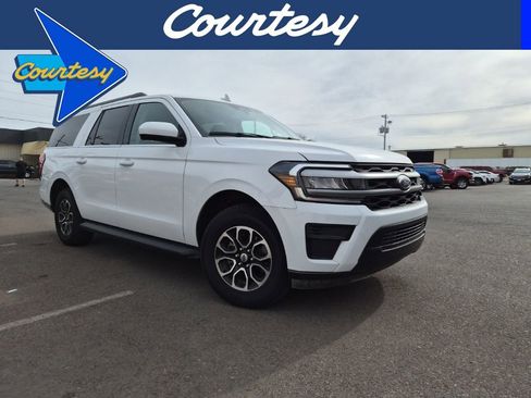 Used 2024 Ford Expedition Max XLT image 1
