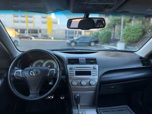 Used 2011 Toyota Camry SE image 14