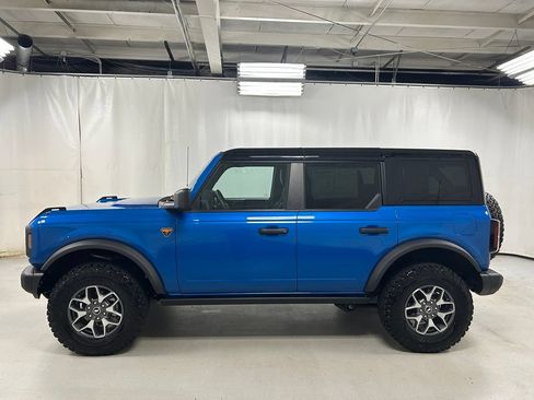 Used 2025 Ford Bronco Badlands AWD/4WD image 8