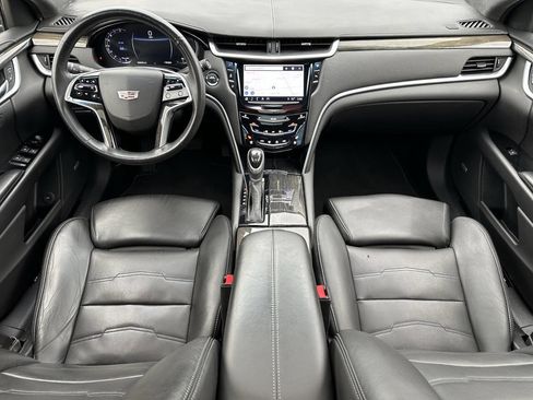 Used 2018 Cadillac XTS Vsport Platinum image 15