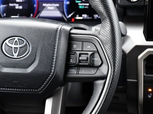 Used 2024 Toyota Tacoma TRD Off-Road w/ TRD Off Road Premium Package image 32