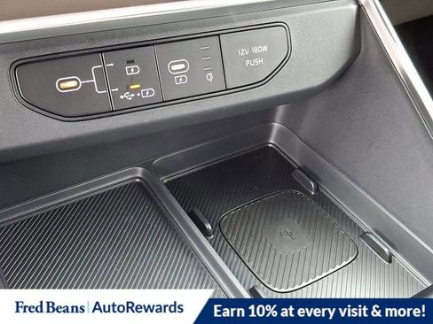 New 2026 Kia Carnival EX image 17