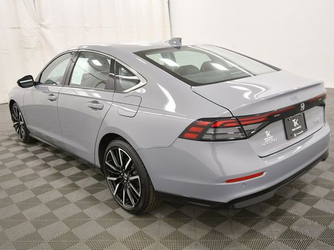 Certified 2025 Honda Accord Touring image 5