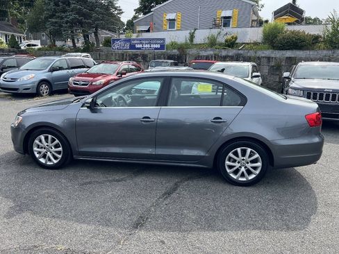 Used 2014 Volkswagen Jetta SE FWD image 13