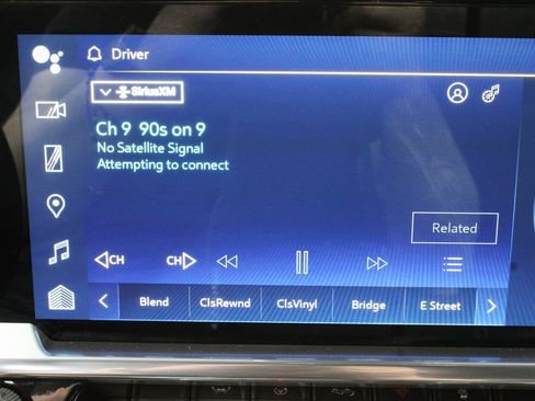 Used 2024 Chevrolet Silverado 1500 LT Trail Boss image 18