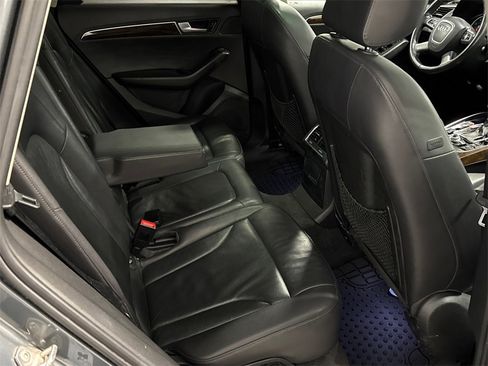 Used 2012 Audi Q5 2.0T Premium Plus w/ Premium Plus Pkg image 13
