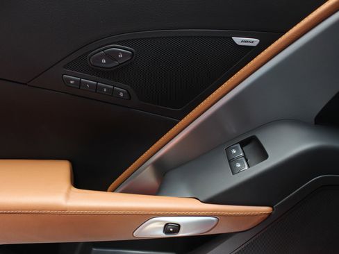 Used 2019 Chevrolet Corvette Stingray Convertible w/ 2LT Preferred Equipment Group image 40