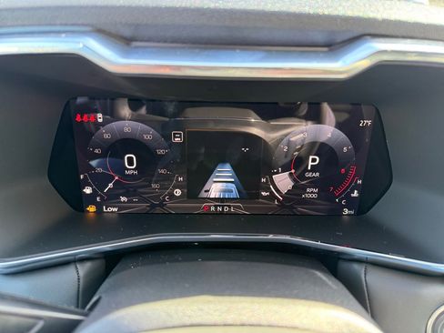 New 2026 GMC Canyon Elevation w/ Convenience Package image 23