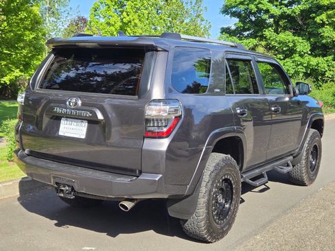 Used 2019 Toyota 4Runner SR5 Premium AWD/4WD image 9