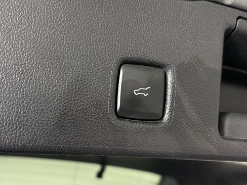Used 2024 Ford Escape Active FWD image 38
