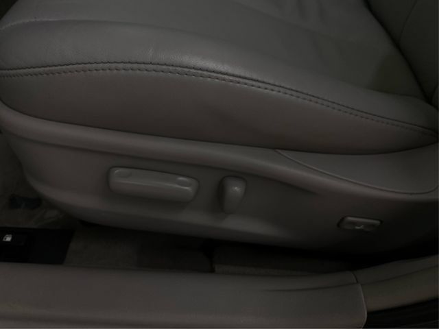 Used 2007 Toyota Camry XLE FWD image 25