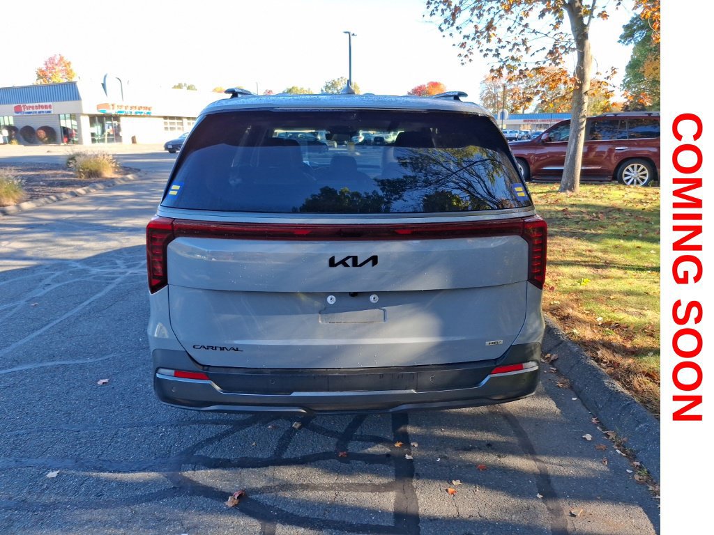 Used 2025 Kia Carnival SX Prestige FWD image 7