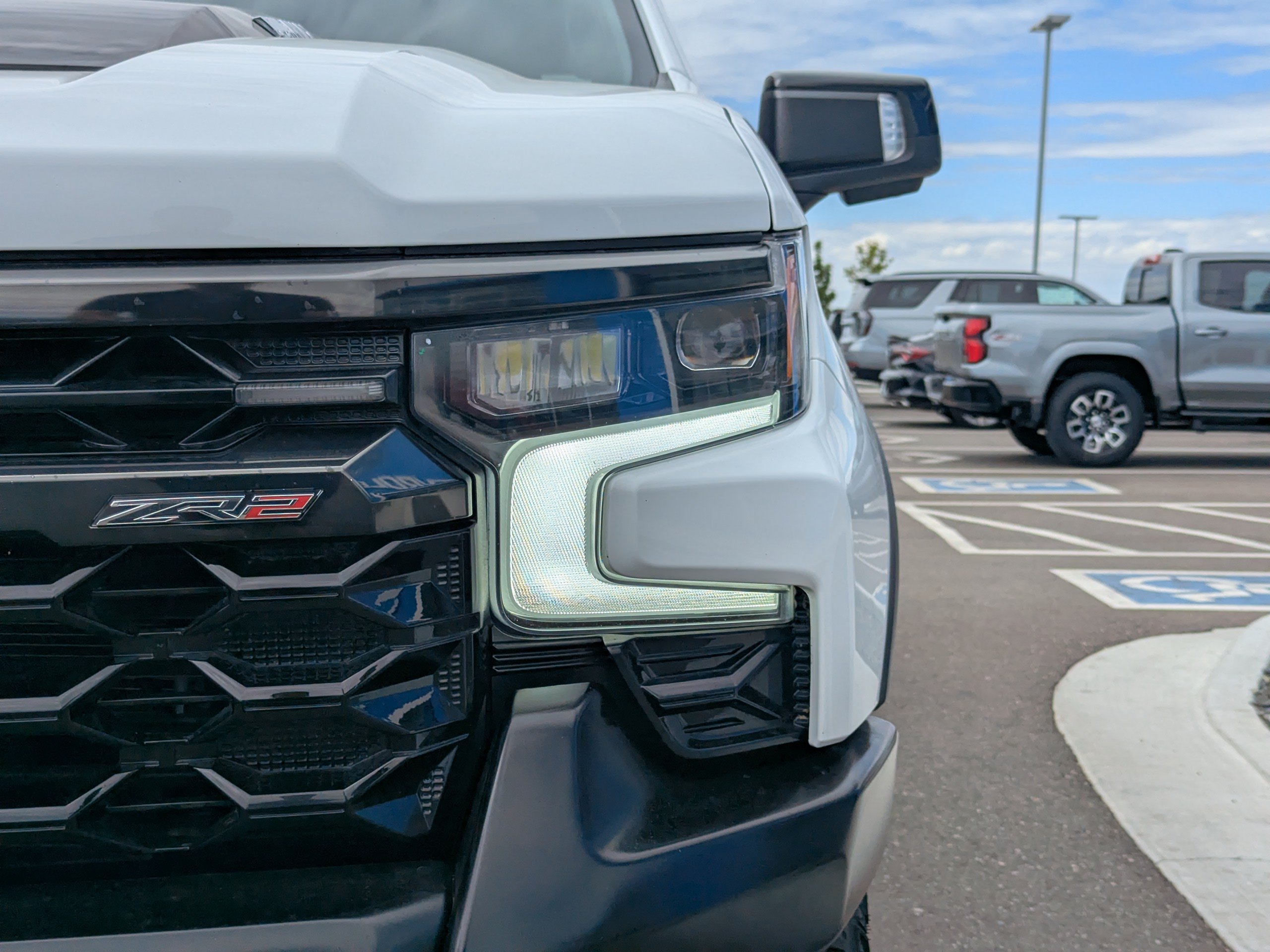 Certified 2024 Chevrolet Silverado 1500 ZR2 AWD/4WD image 47