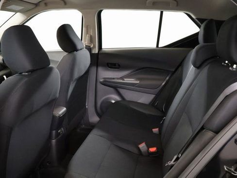 New 2025 Nissan Kicks Play S image 23