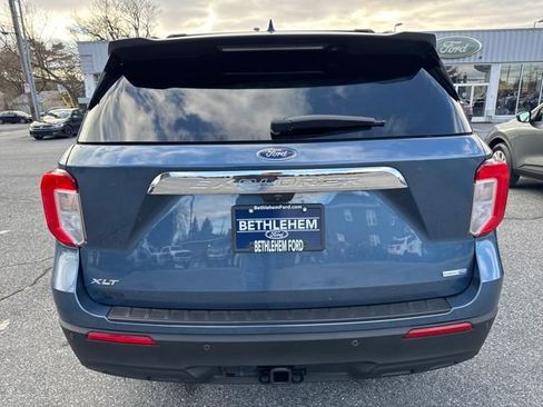 Used 2020 Ford Explorer XLT w/ Comfort Package image 4