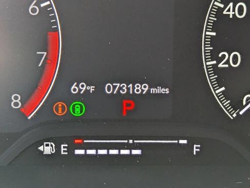 Used 2022 Honda Civic EX image 19
