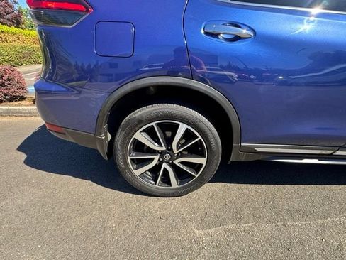 Used 2020 Nissan Rogue SL AWD/4WD image 9