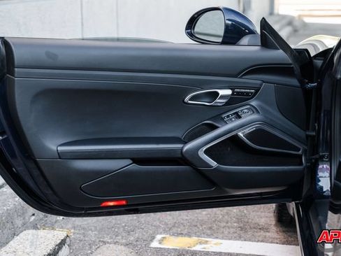 Used 2018 Porsche 911 Carrera RWD image 57