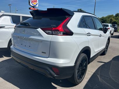 New 2025 Mitsubishi Eclipse Cross SE