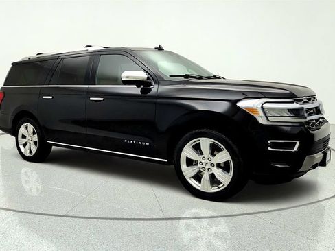 Used 2023 Ford Expedition Max Platinum AWD/4WD image 3
