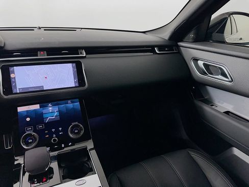 Used 2023 Land Rover Range Rover Velar R-Dynamic S AWD/4WD image 24