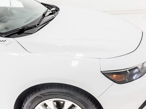 Used 2016 Chevrolet Malibu LT image 39