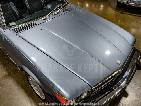 Used 1986 Mercedes-Benz 560 SL image 48