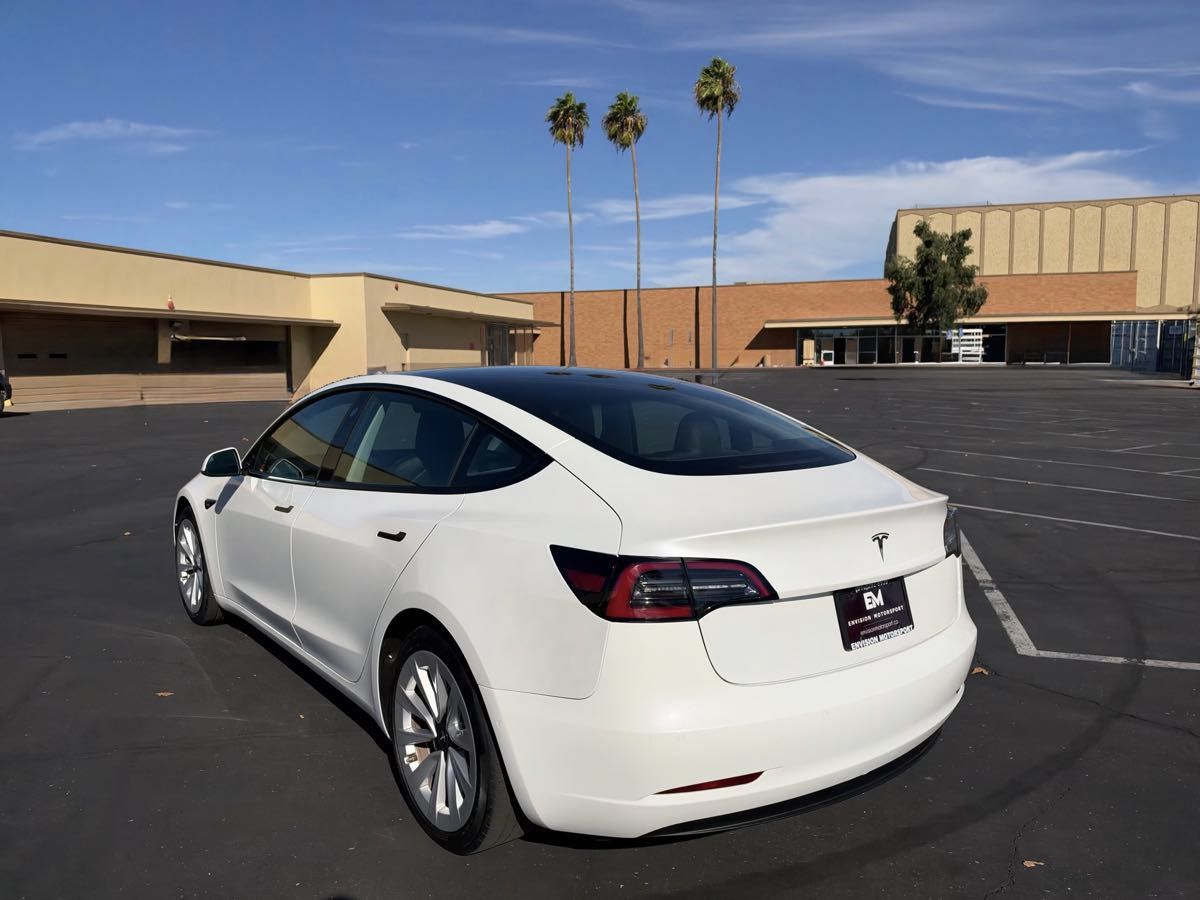 Used 2021 Tesla Model 3 Standard Range Plus RWD image 5