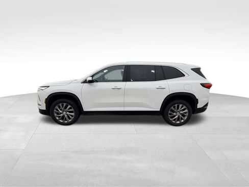 Certified 2025 Buick Enclave Preferred image 3