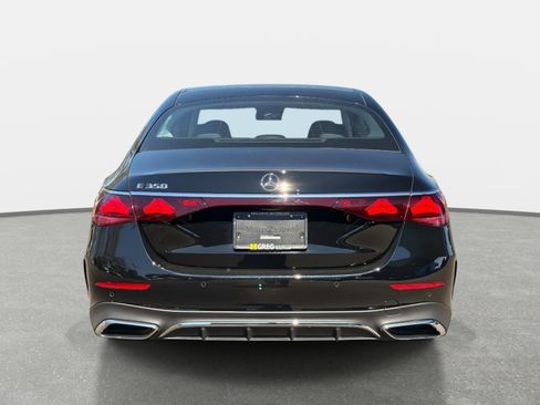 Used 2025 Mercedes-Benz E 350 Sedan image 6