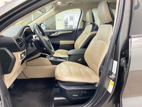 Used 2020 Ford Escape SEL AWD/4WD image 16