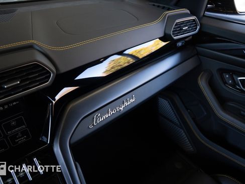 Used 2024 Lamborghini Urus S image 28