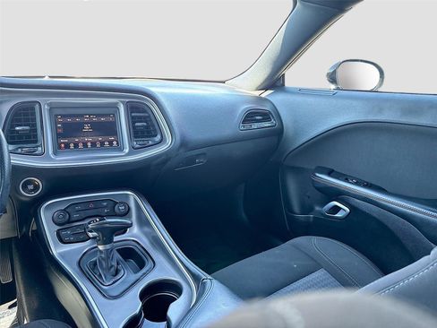 Used 2020 Dodge Challenger SXT w/ Blacktop Package image 21