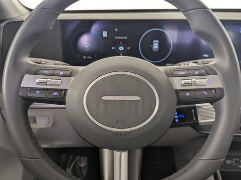 Certified 2024 Hyundai Kona SEL w/ Convenience Package FWD image 16