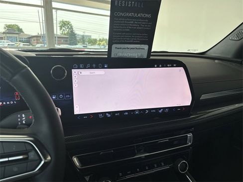 Certified 2024 Chevrolet Traverse RS image 31