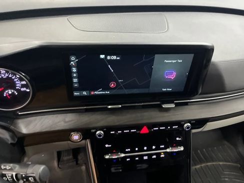 Certified 2022 Kia Carnival SX image 14