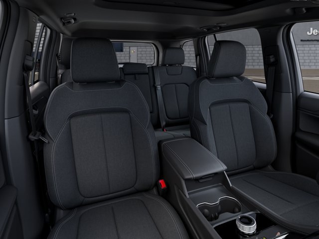 New 2027 Jeep Grand Cherokee Laredo X AWD/4WD image 16