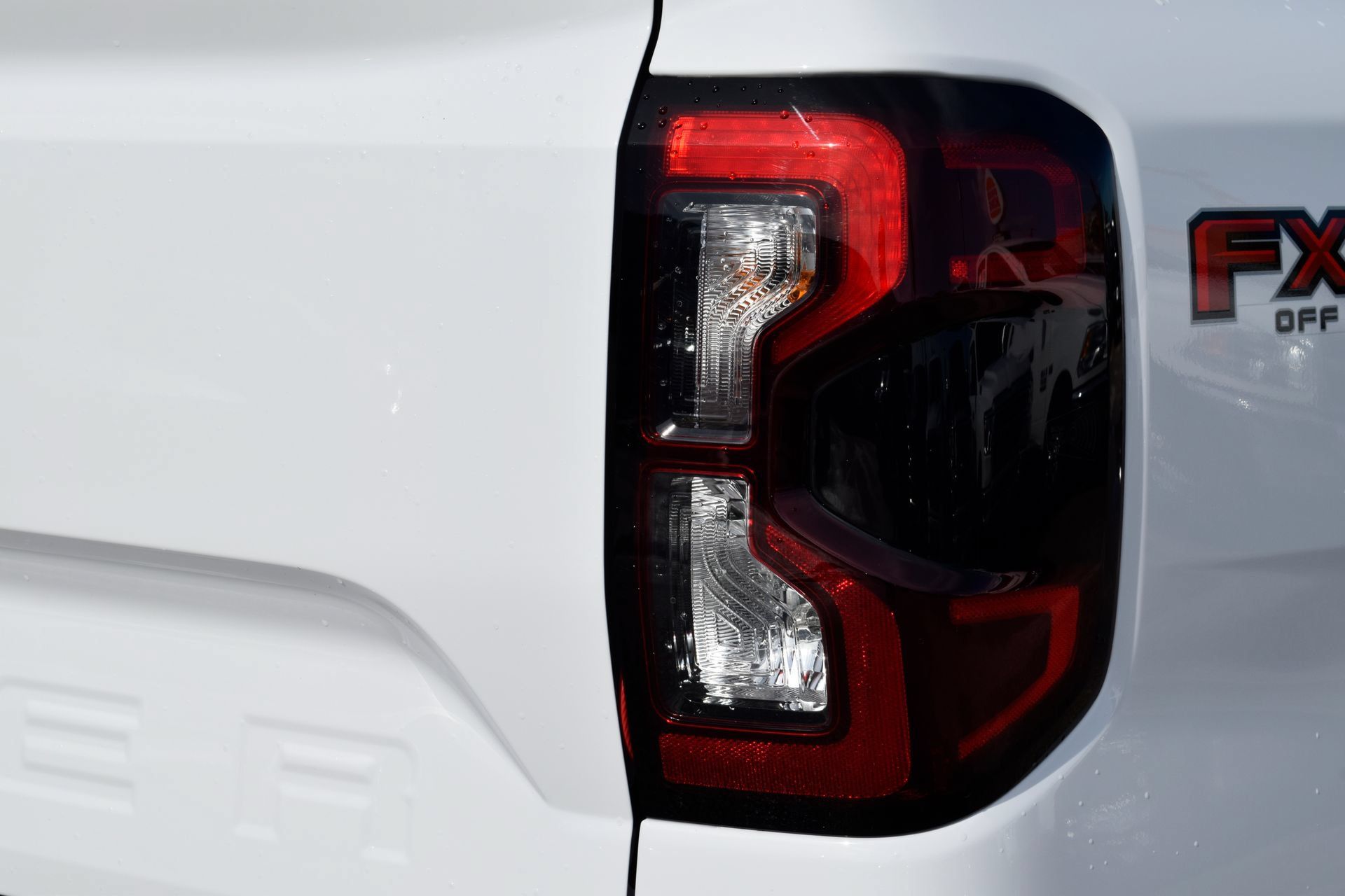 Used 2025 Ford Ranger XLT w/ FX4 Off-Road Package AWD/4WD image 19