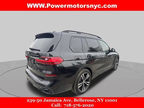 Used 2022 BMW X7 xDrive40i w/ M Sport Package AWD/4WD image 7